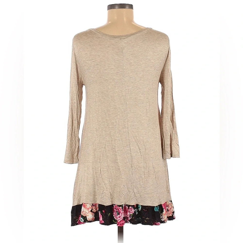 Brenda’s long sleeve t shirt M - Picture 3 of 4